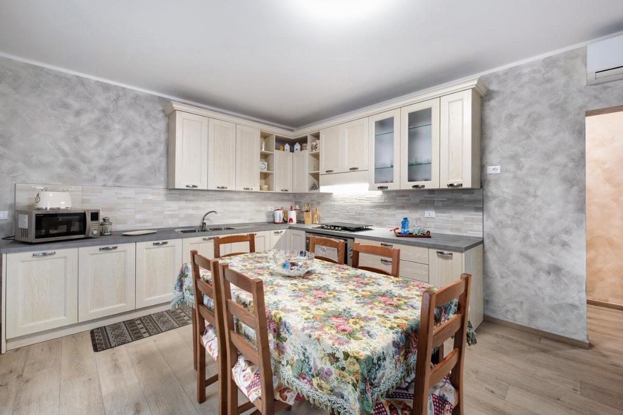 Casa Tovini Apartment ปิโซเญ ภายนอก รูปภาพ