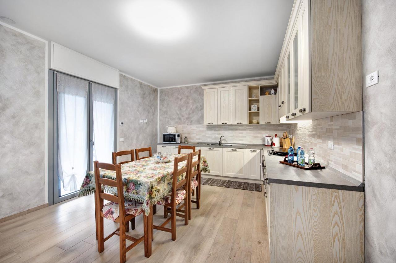Casa Tovini Apartment ปิโซเญ ภายนอก รูปภาพ